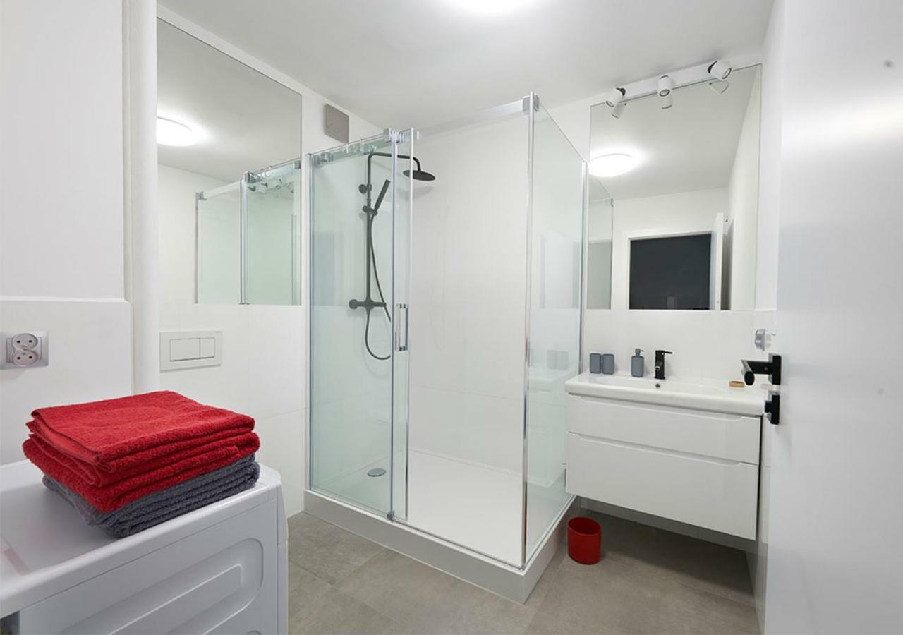 ורשה Aroma Apartments Rondo Onz מראה חיצוני תמונה